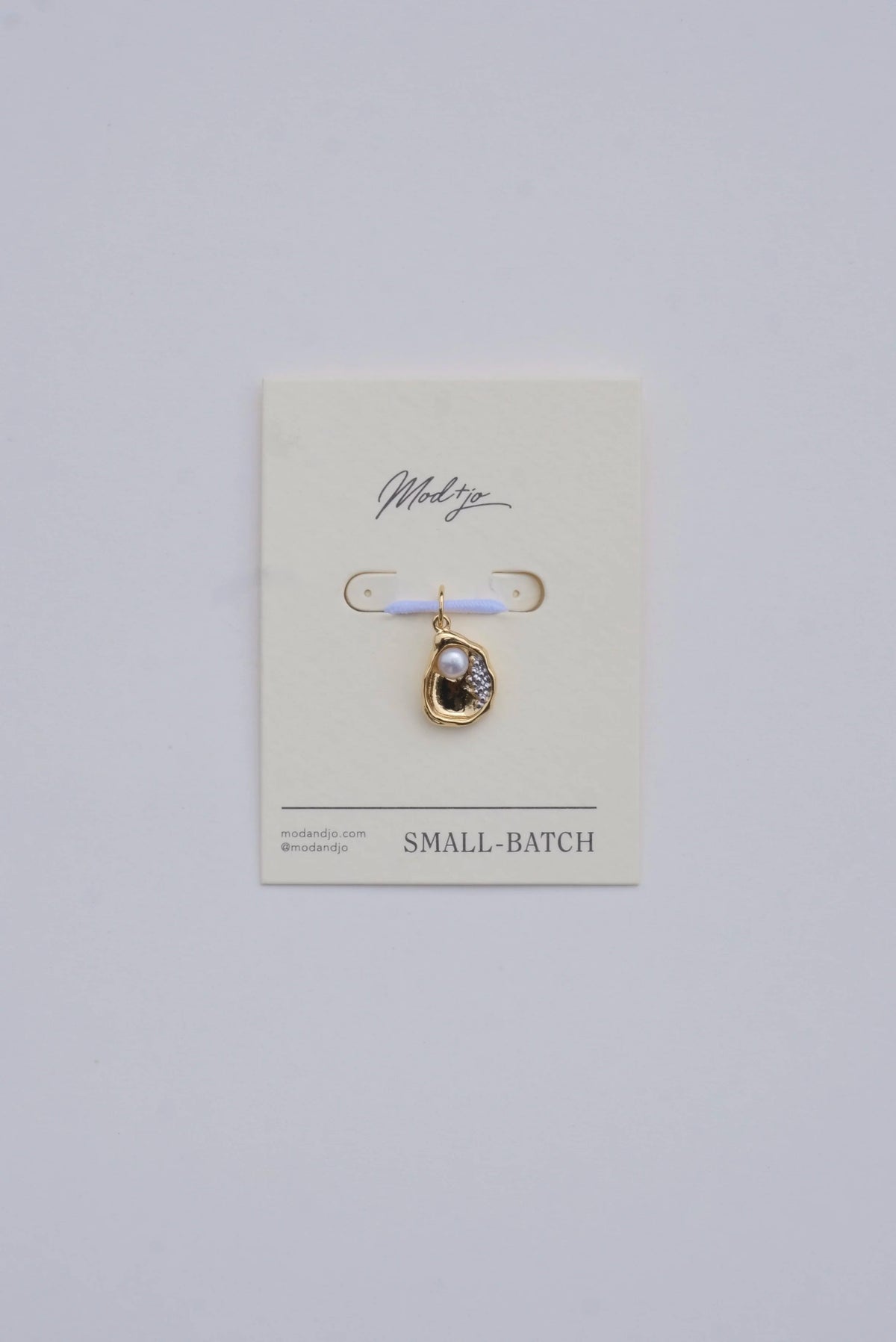 Mod & Jo Delta Oyster Charm