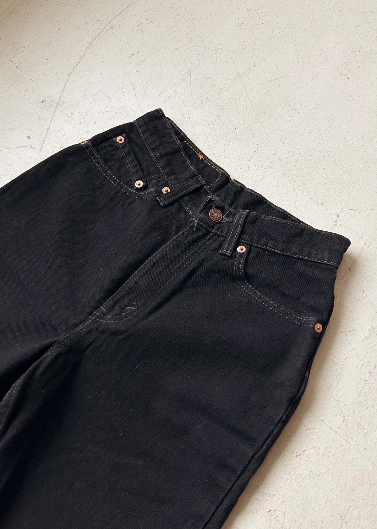 512 Levi 25x28