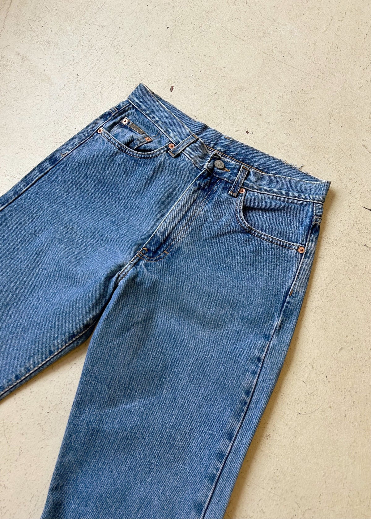 Calvin Klein 30x32