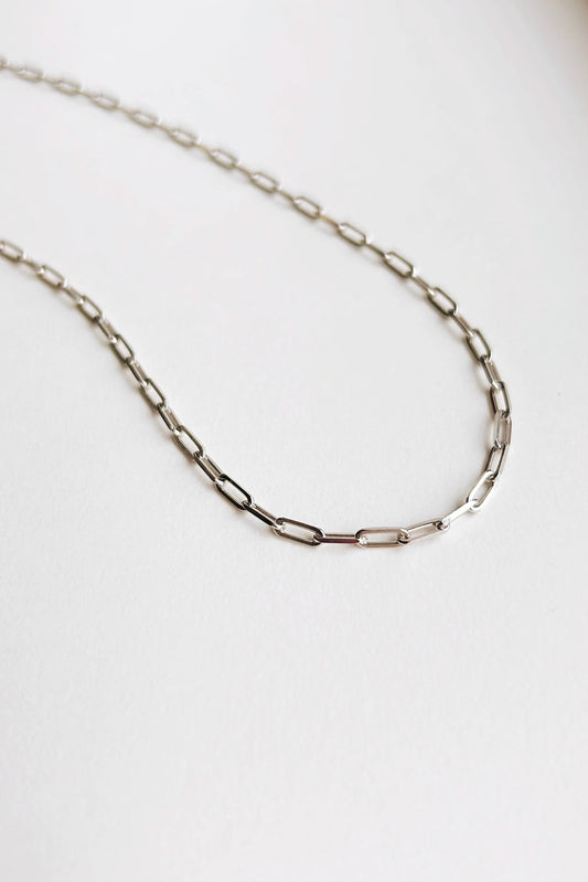 Thin Paperclip Chain in Silver
