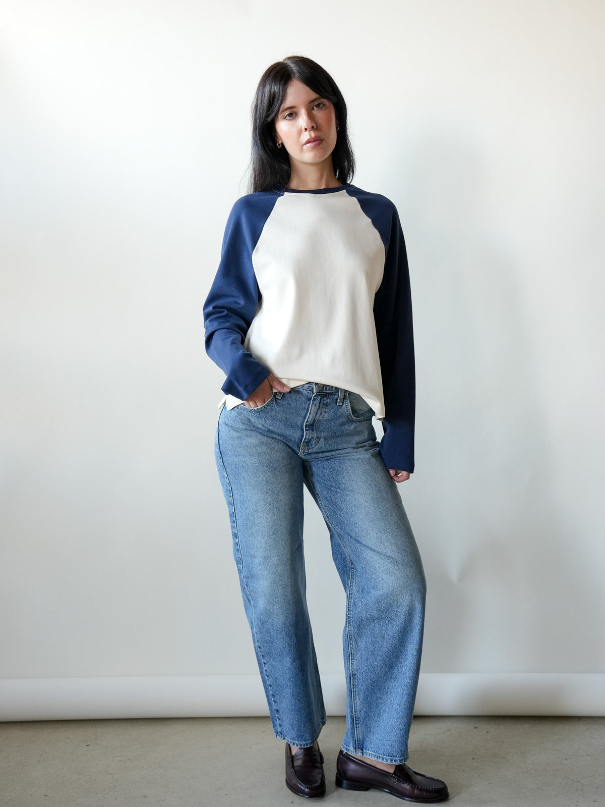 Retro Raglan in Navy