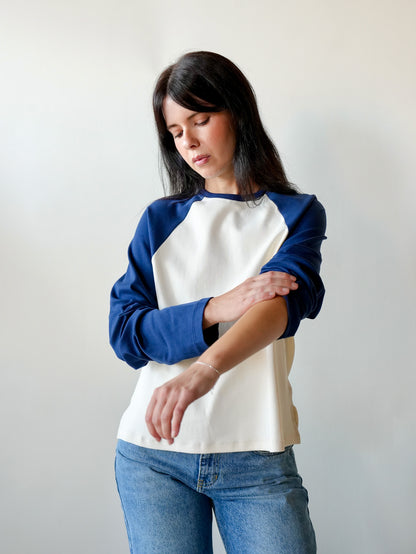 Retro Raglan in Navy