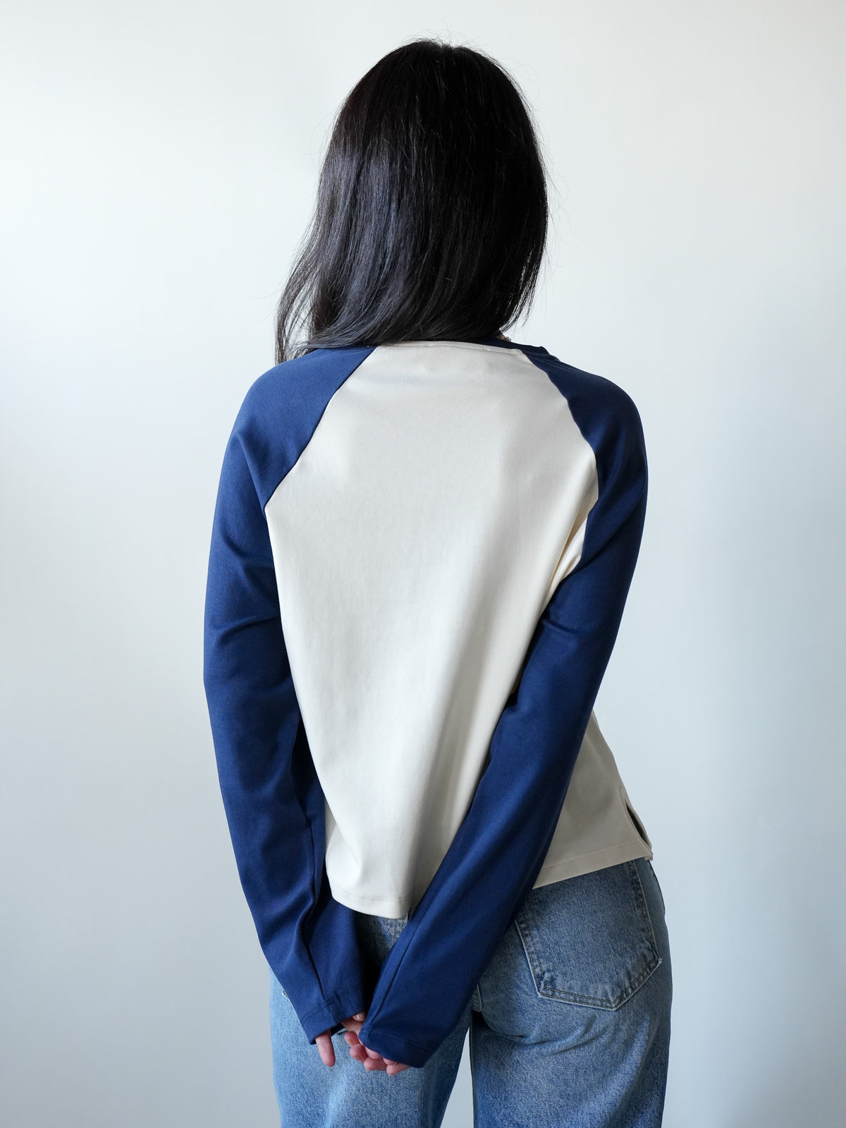 Retro Raglan in Navy