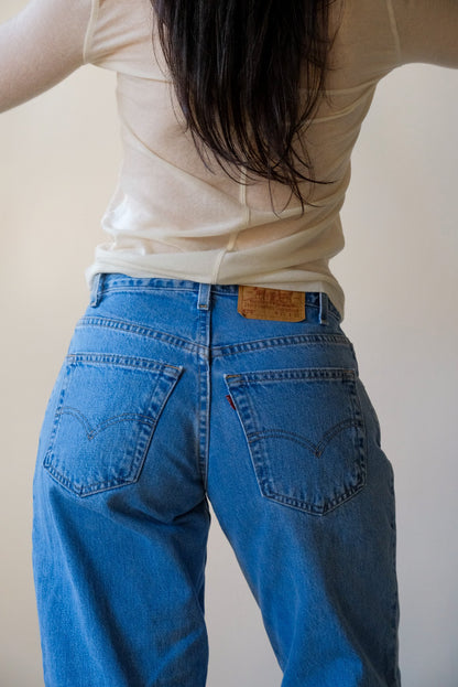 29x30 Levi 570