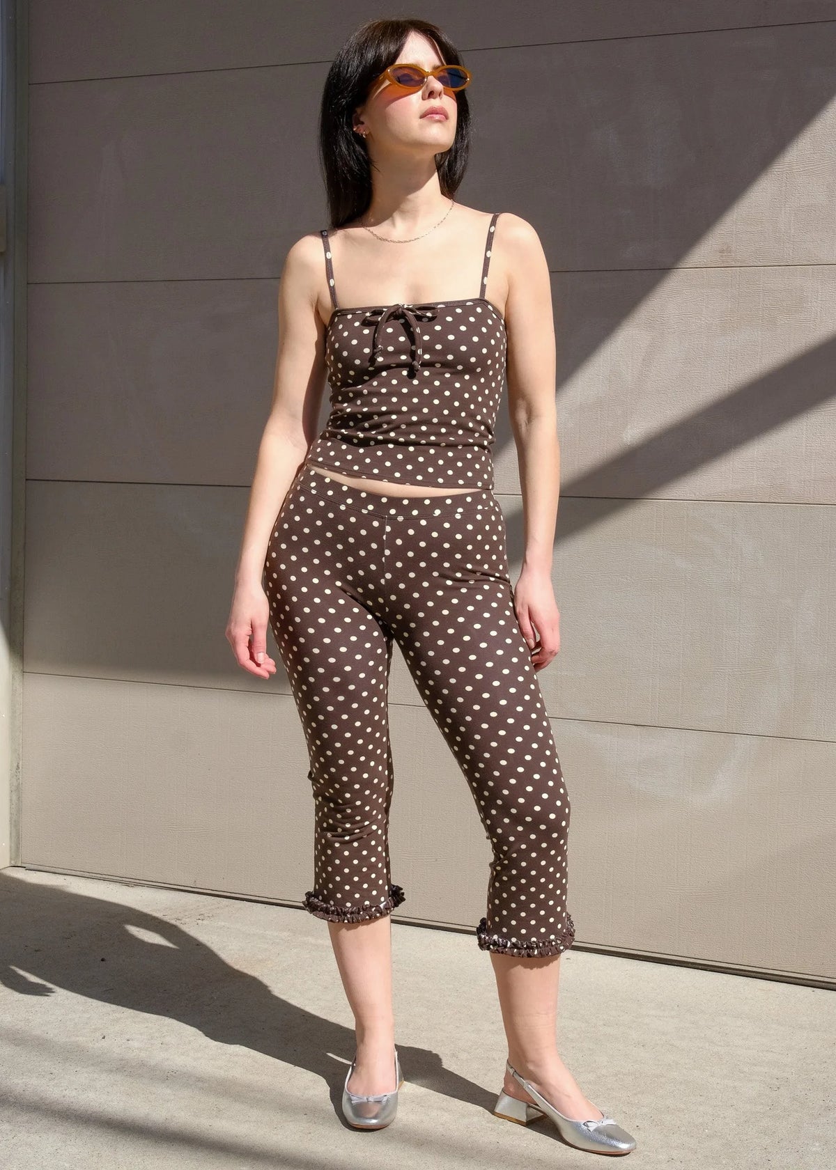 Ruffle Capri in Espresso Dot
