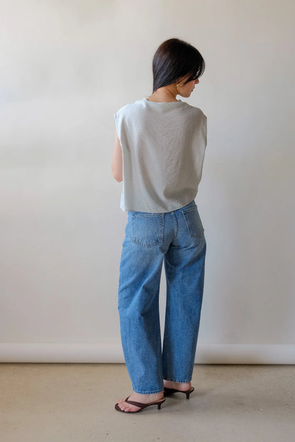 Clay Barrel Jean in Medium Wash