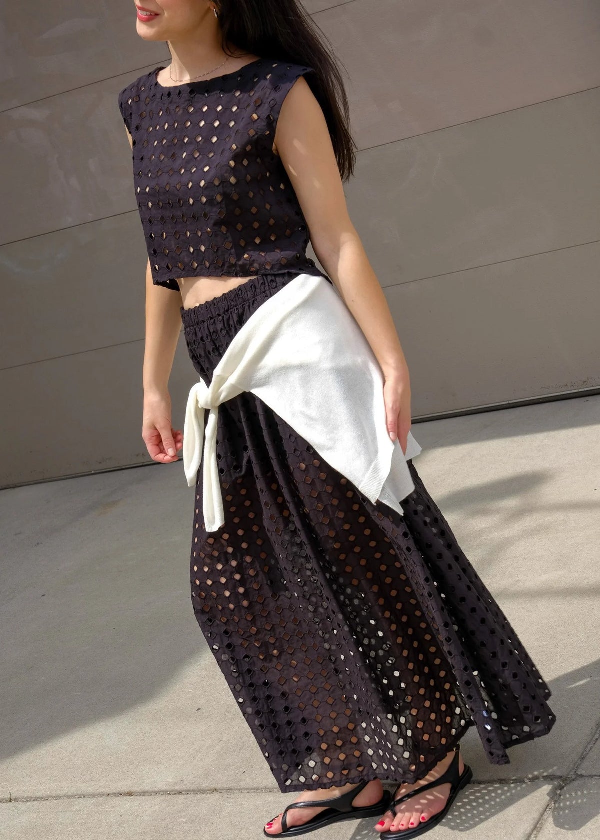 Olga Eyelet Crop in Black