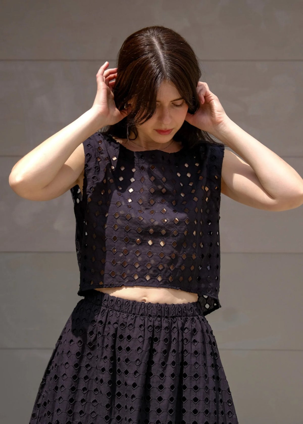 Olga Eyelet Crop in Black