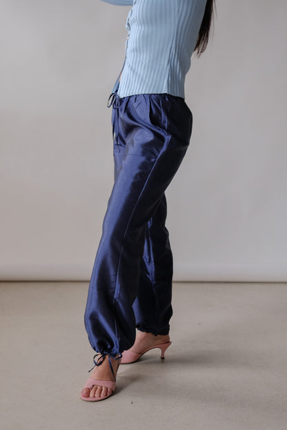 Kylie Pants in Navy