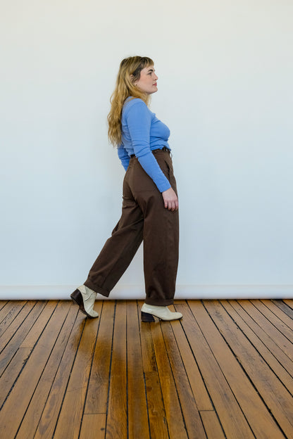 Cotton Barrel Pant in Chocolate