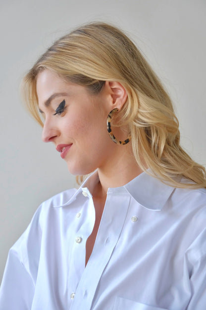 Machete Bold Hoops - Blonde Tortoise