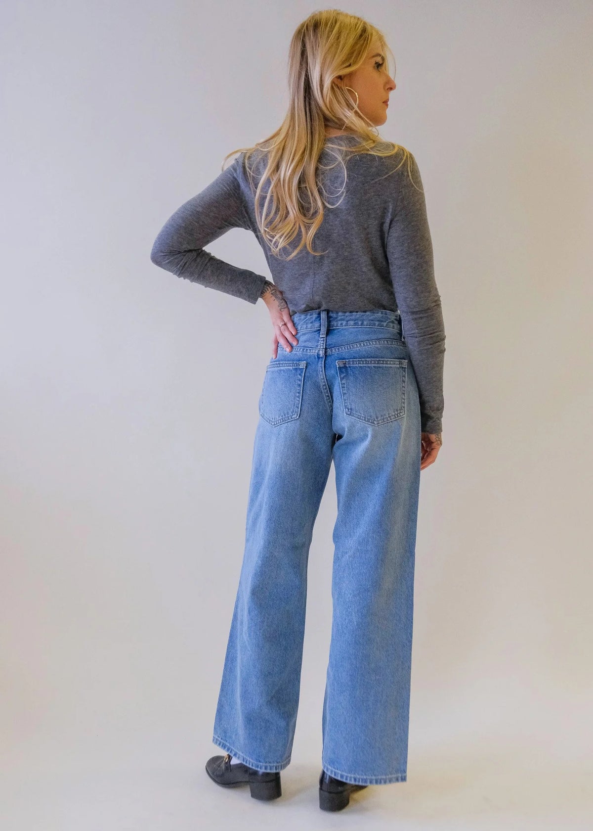 Mid Rise Slouch Jeans