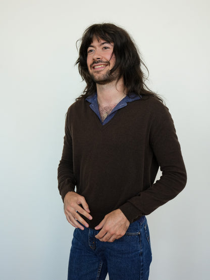 Cashmere Blend V-Neck Knit in Chocolate
