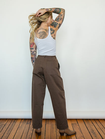 Cotton Barrel Pant in Chocolate